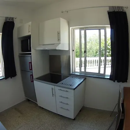 Casa Z, Appartement, Piscine, Terrasse, Verger アパート